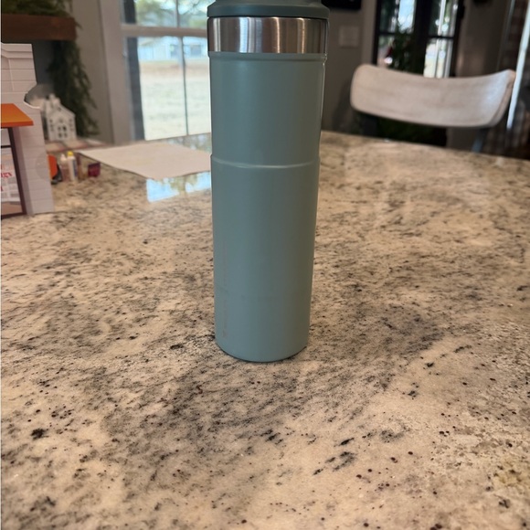 Starbucks X Stanley green tumbler - Picture 2 of 10
